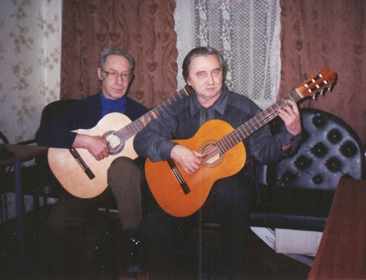 А. Бруштейн и В. Ефремов. 2010 г.